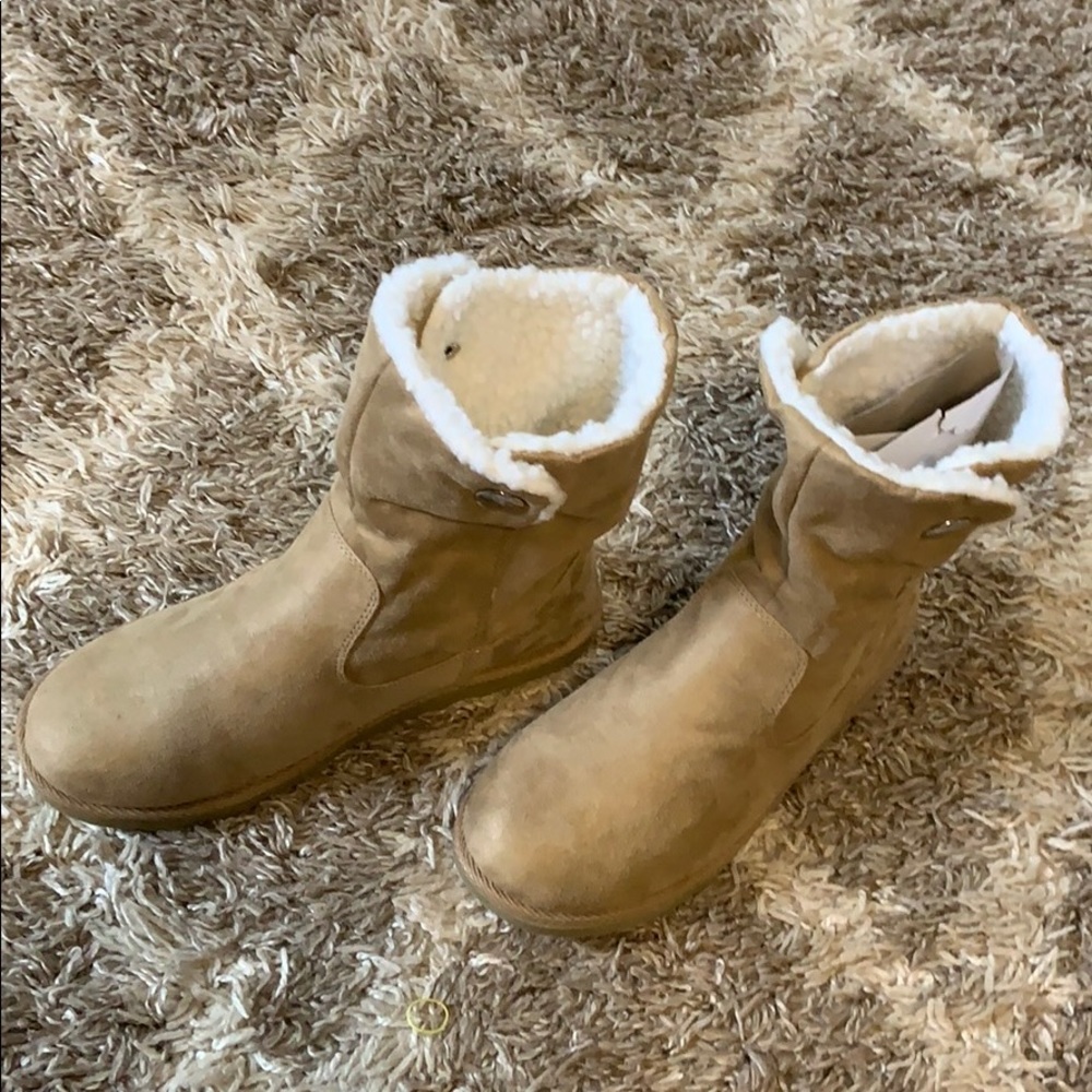 Women’s boots